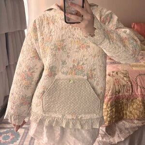 Floral Quilted Pullover with Pocket